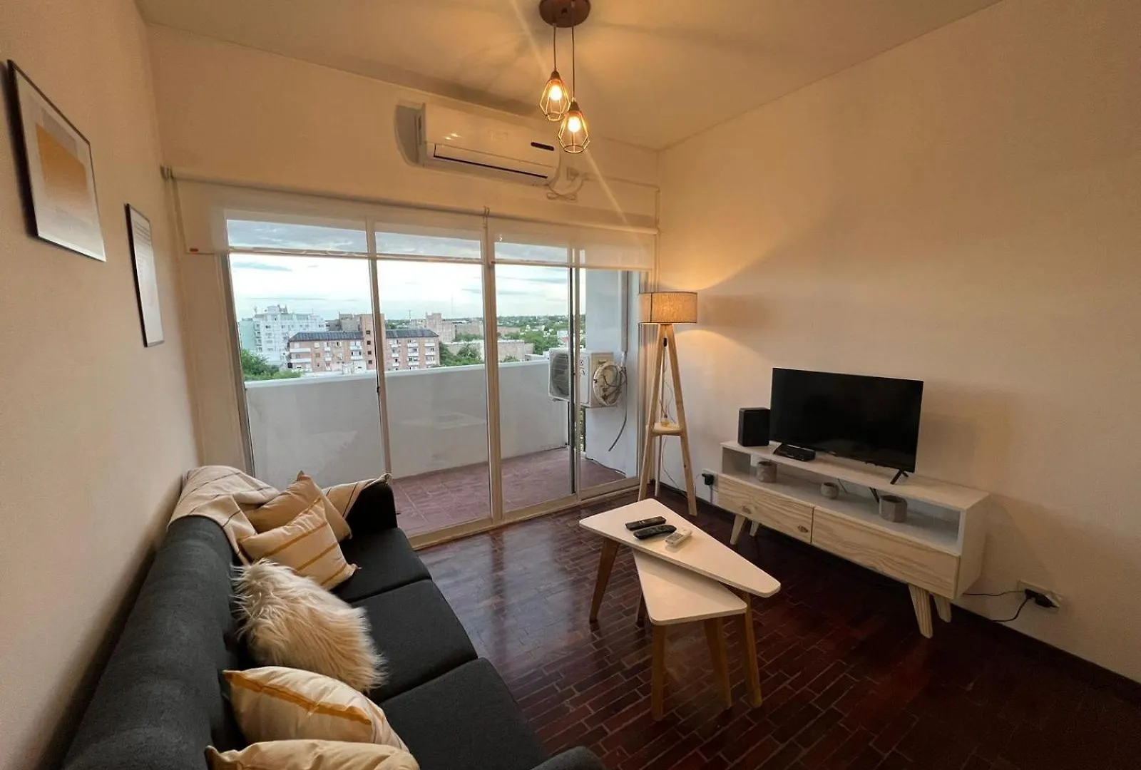 Apartamento Del Rio Bienes Raices San Lorenzo 7 Mendoza Argentina